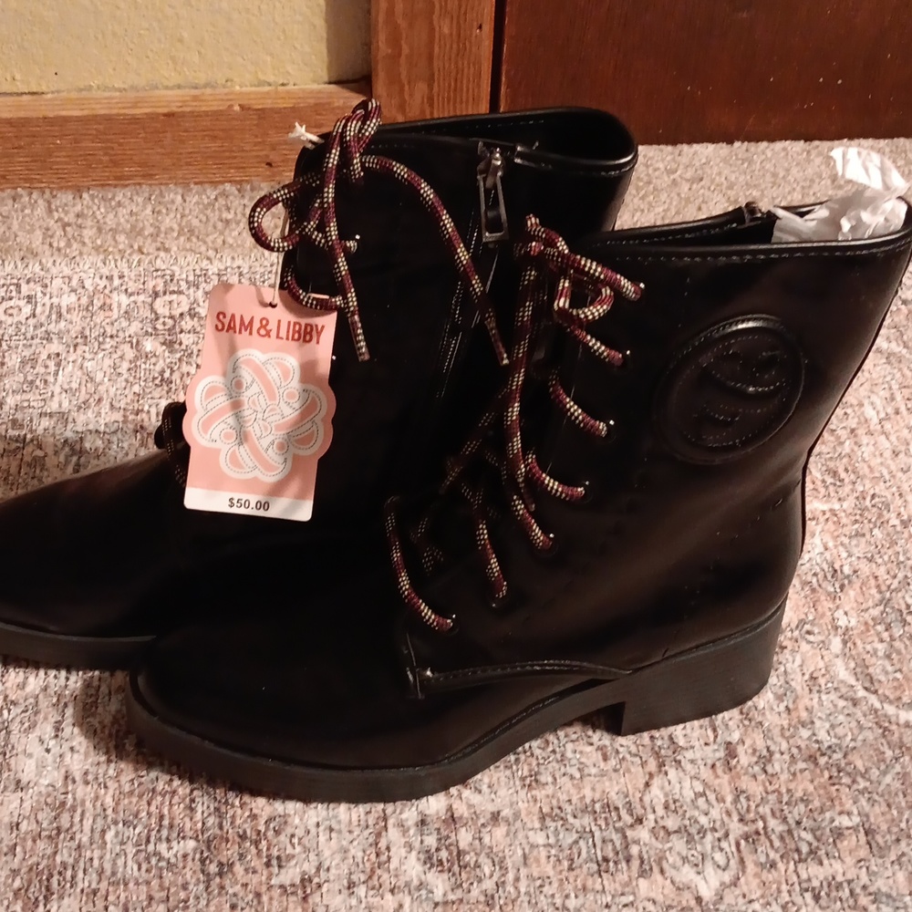 Nwt black Sam & Libby boots